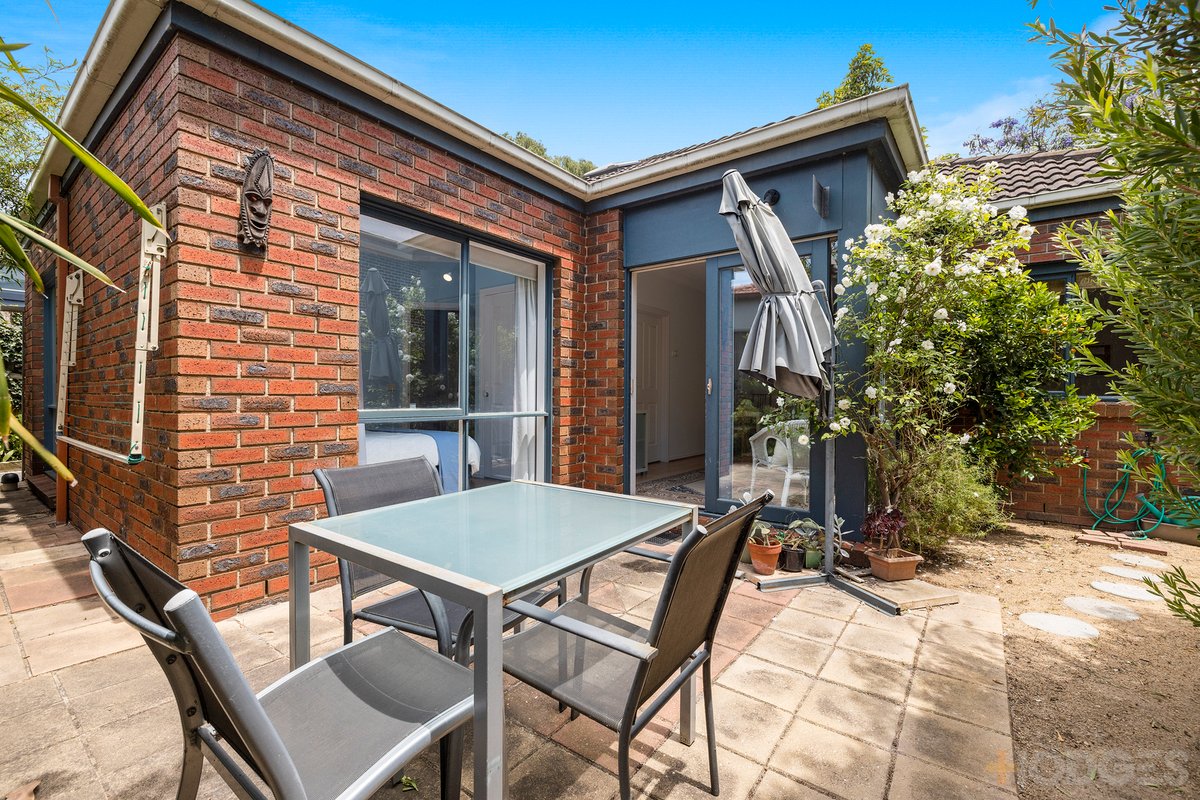 16 Cooke Avenue Hampton East - Residential for sale