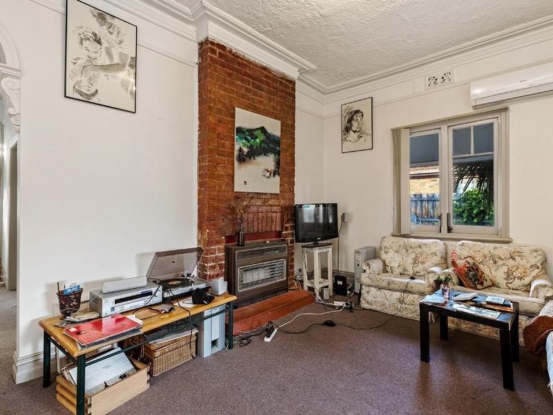 16 Creswick Street FOOTSCRAY - Residential for sale