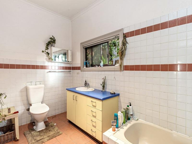 16 Creswick Street FOOTSCRAY - Residential for sale