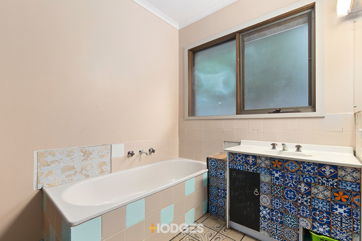 16 Deakin Street North Hampton - Residential for sale