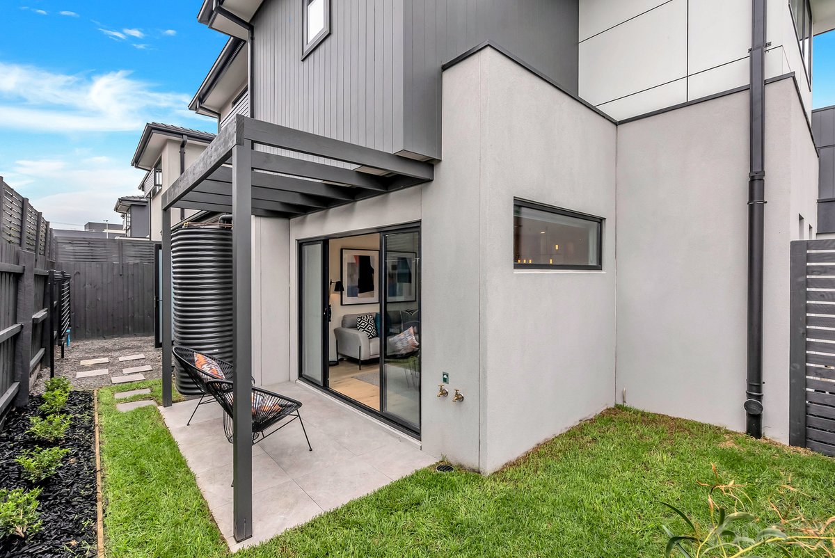 1 / 6 Edsall Street Highett - Residential for sale