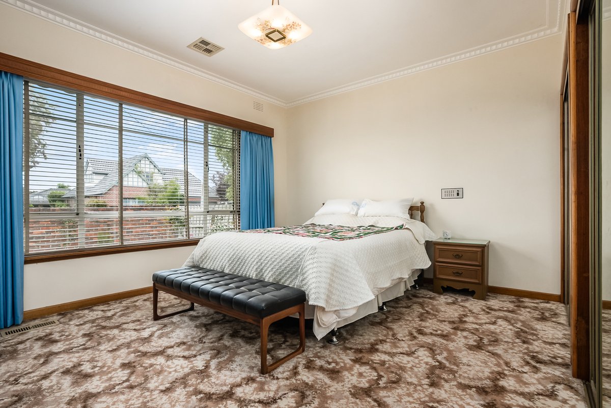 16 Herbert Street Mount Waverley - Residential for sale