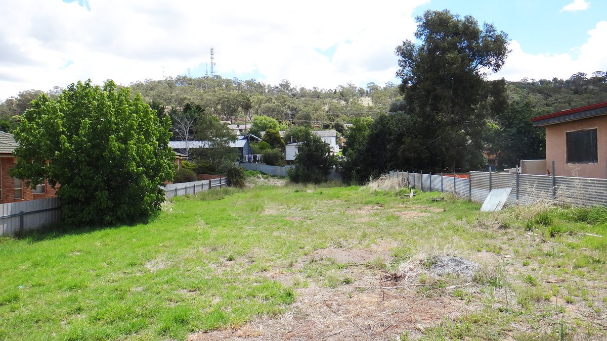 16 Kenneally Street, KOORINGAL NSW 2650