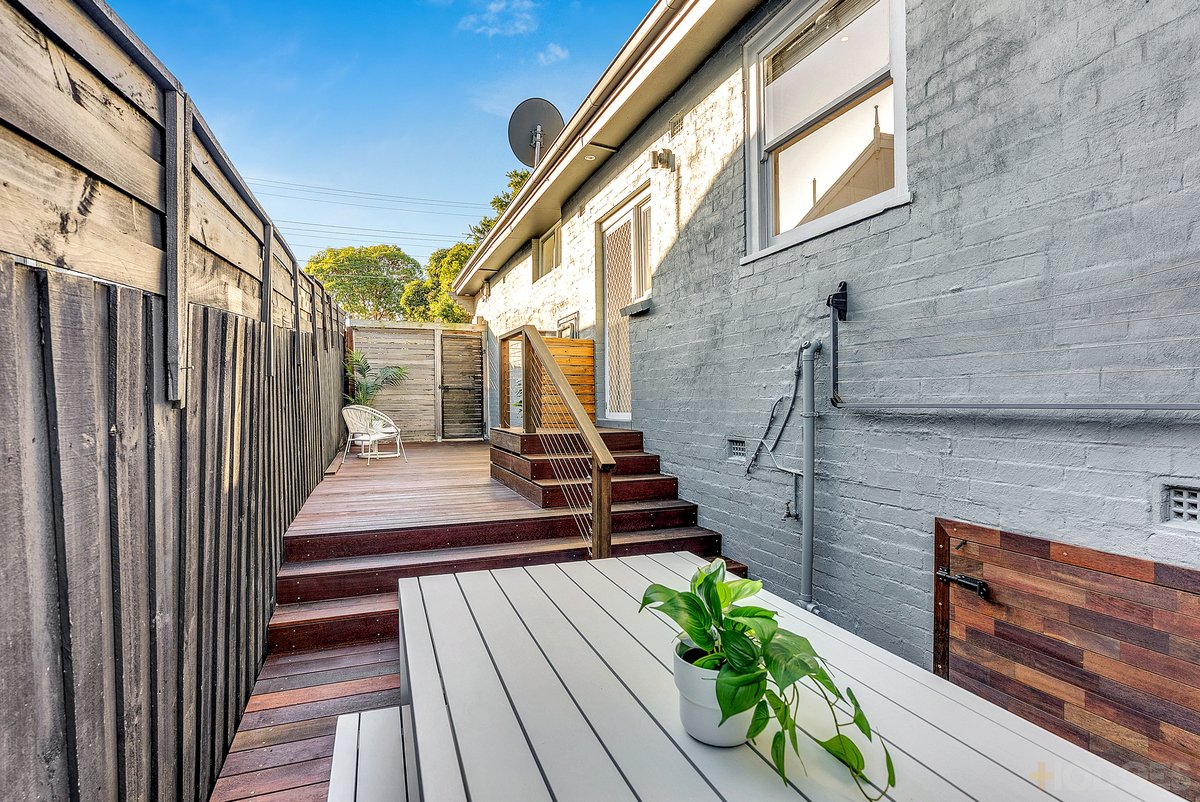 1 / 6 Latrobe Street Mentone - Residential for sale