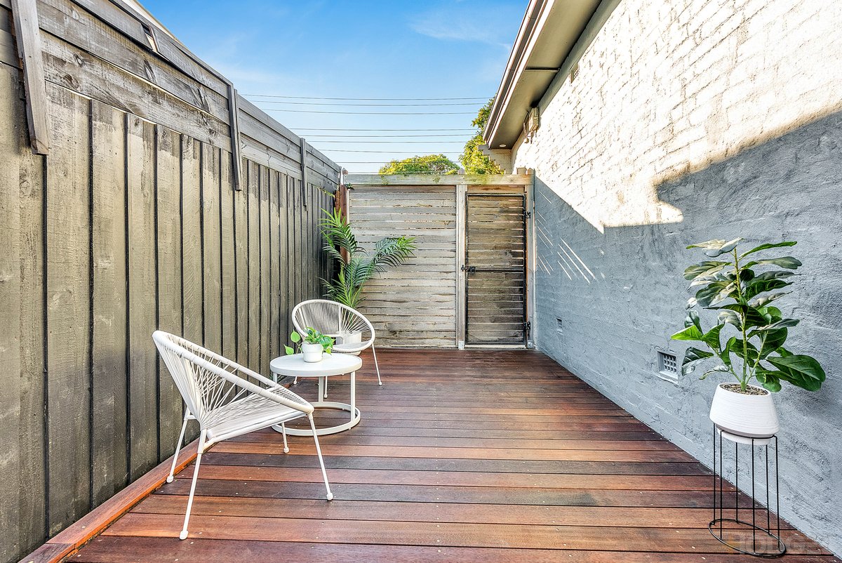 1 / 6 Latrobe Street Mentone - Residential for sale