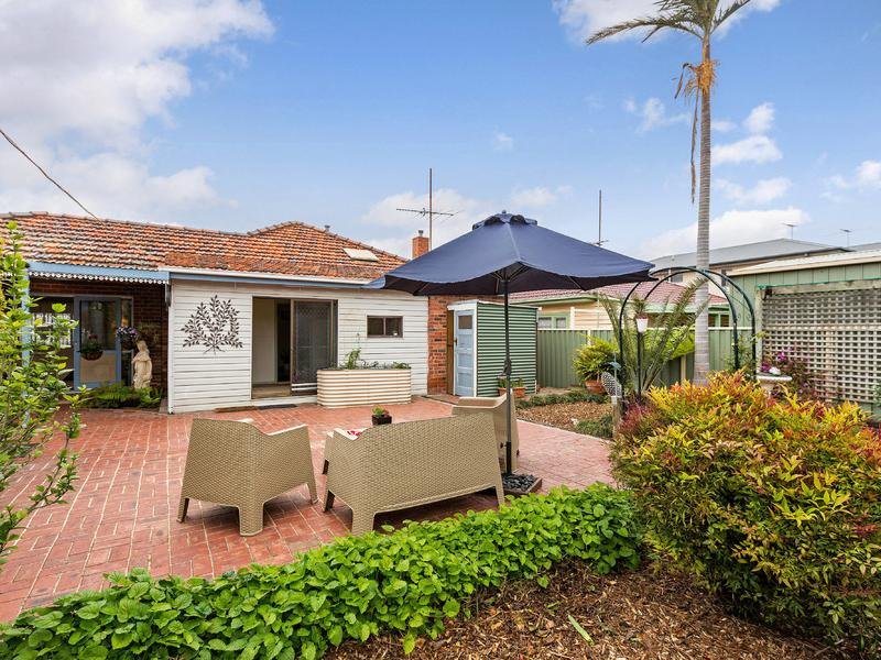 16 Lindenow Street MAIDSTONE - Residential for sale