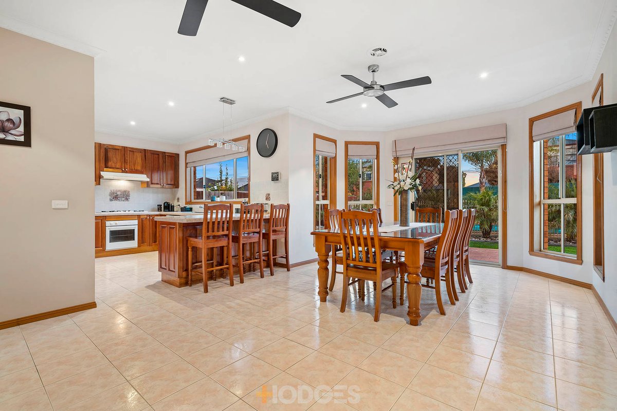16 Lonsdale Circuit Hoppers Crossing - Residential for sale