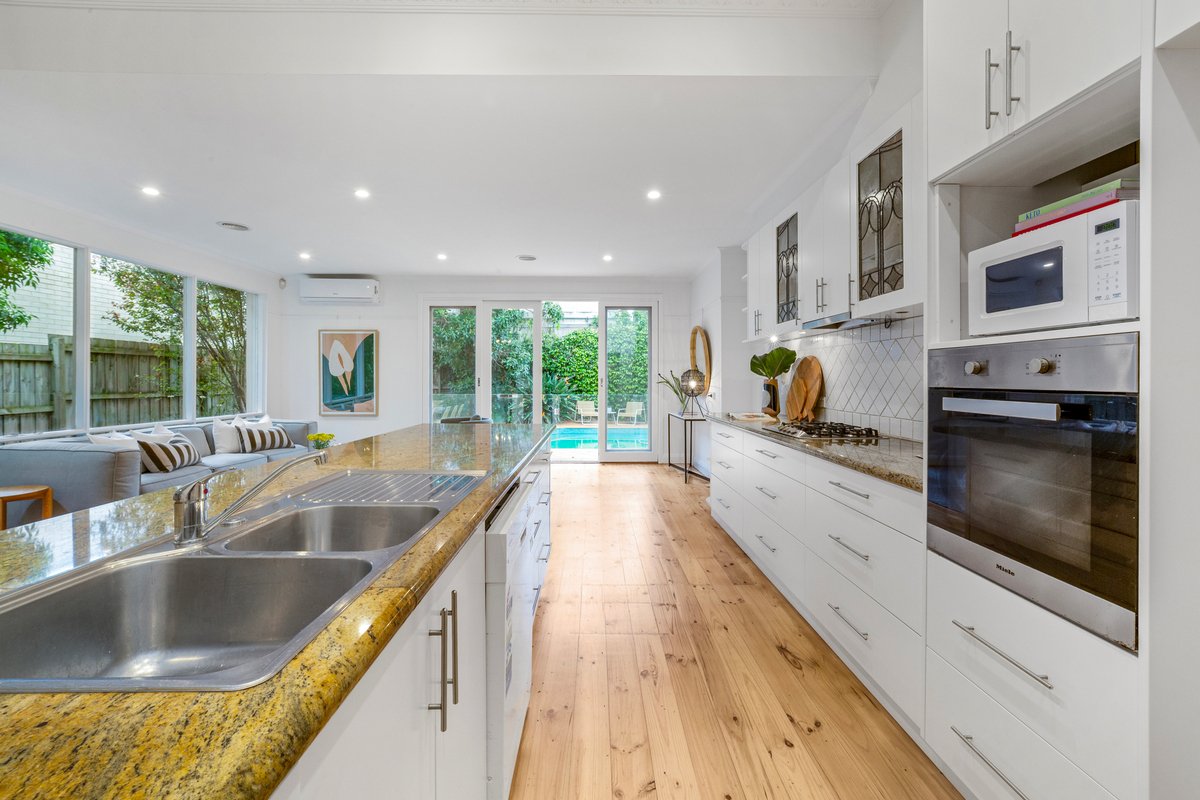 16 Lorac Avenue Brighton - Residential for sale