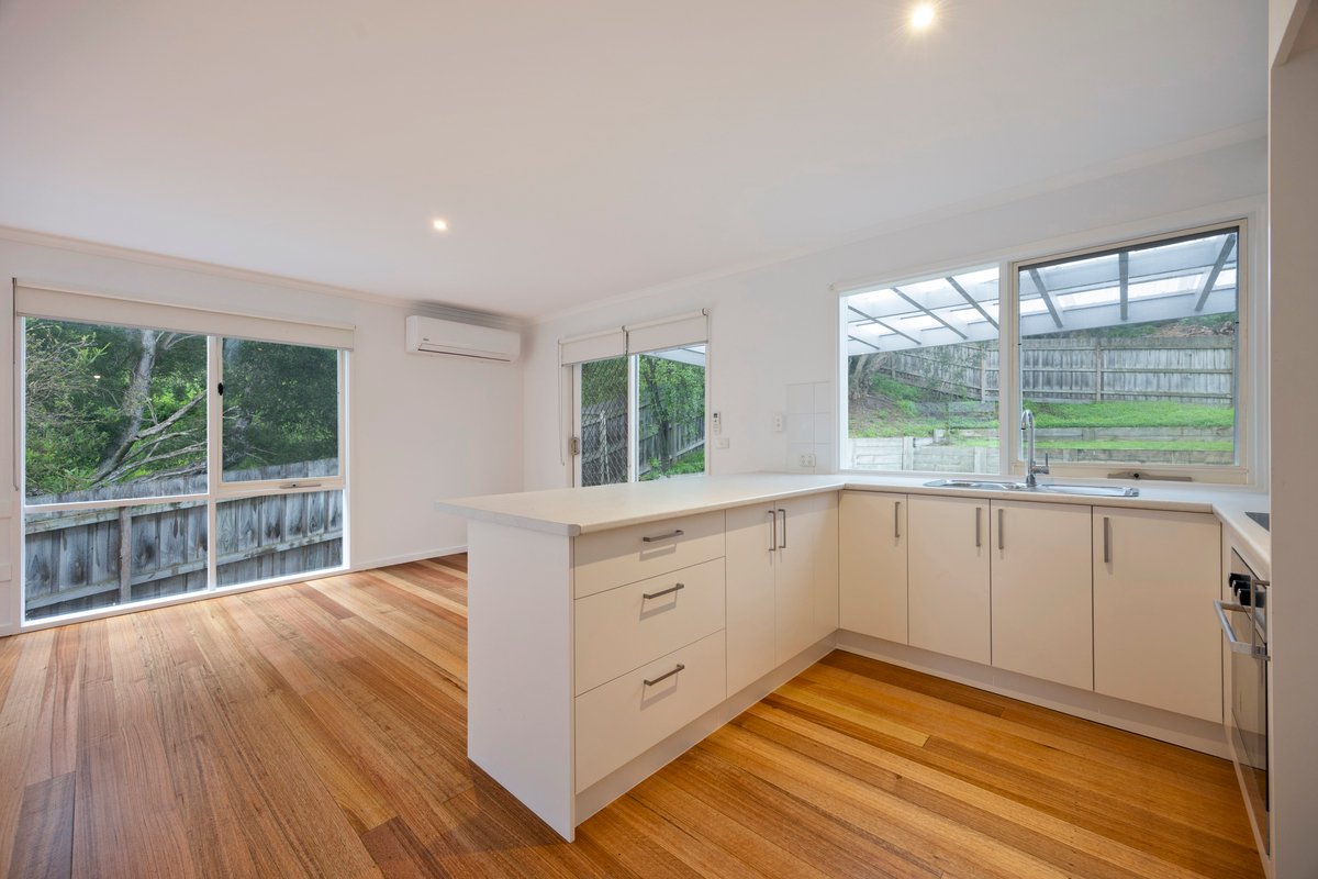 16 Mannana Street RYE - Residential for lease
