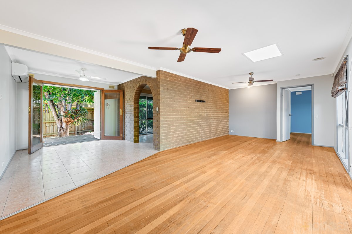 16 Moubray Court Werribee - Residential for sale