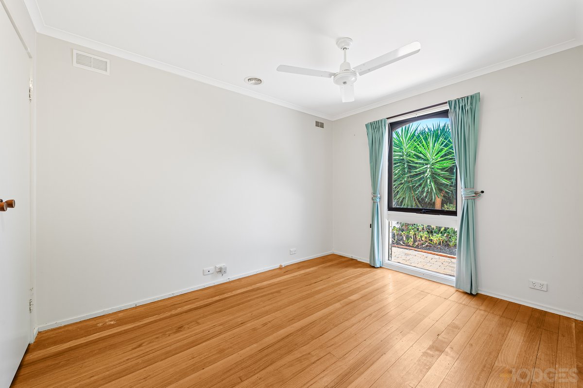 16 Moubray Court Werribee - Residential for sale
