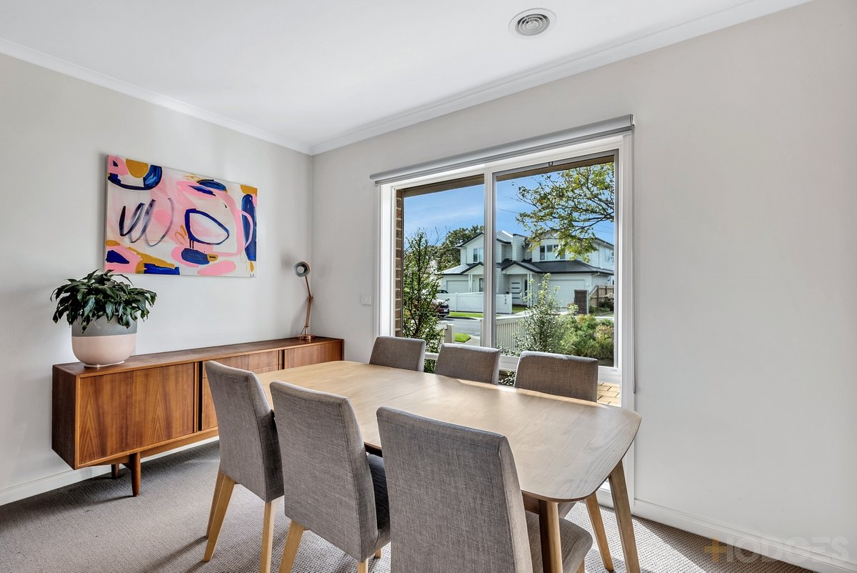 1 / 6 Munro Avenue Edithvale - Residential for sale