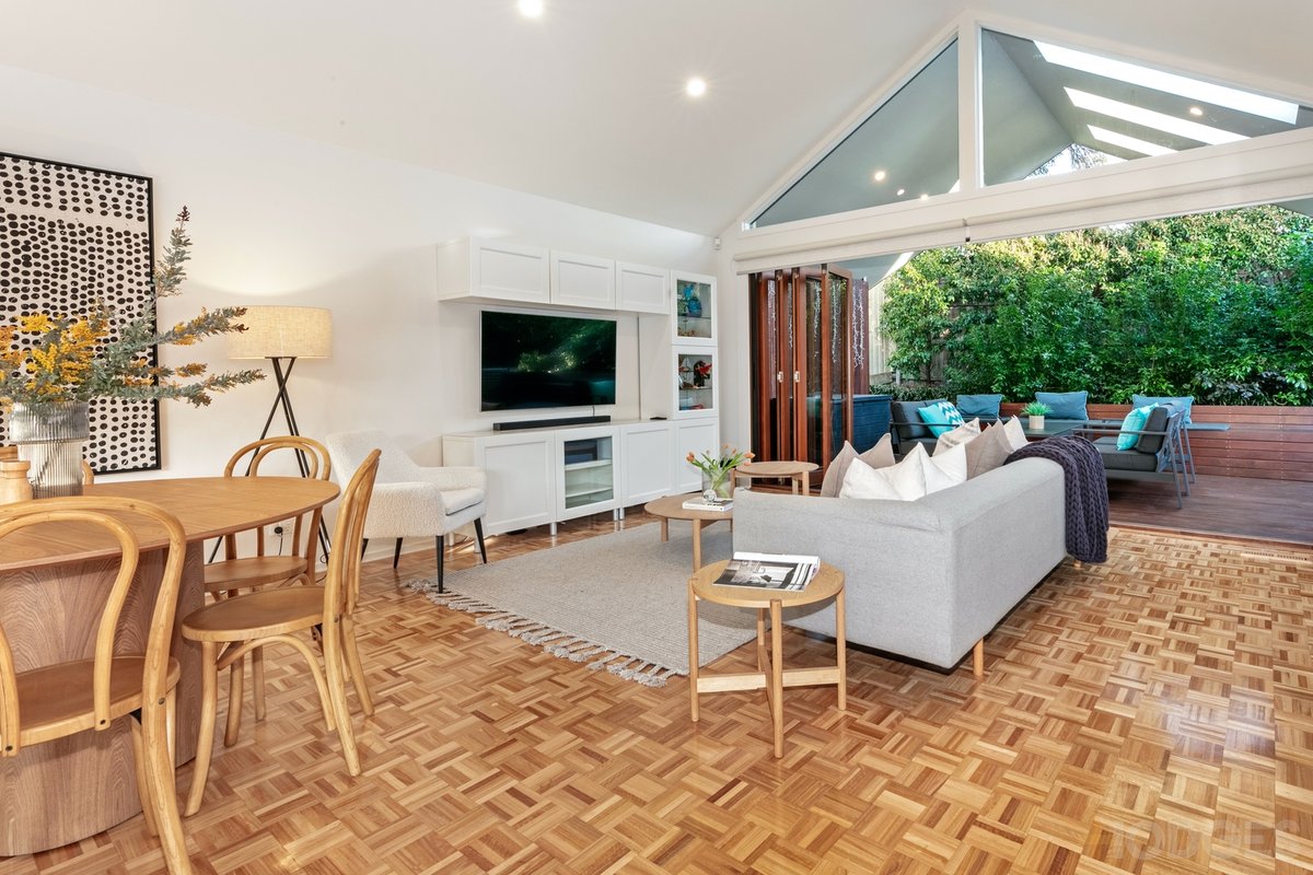 16 Myrtle Road Hampton - Residential for sale