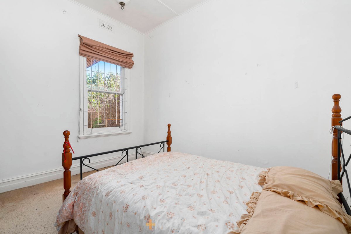 16 St John Street Windsor - Residential for sale