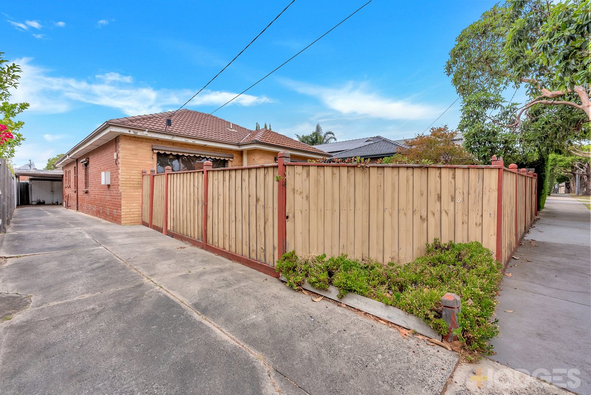 16 Stewart Avenue Parkdale - Residential for sale