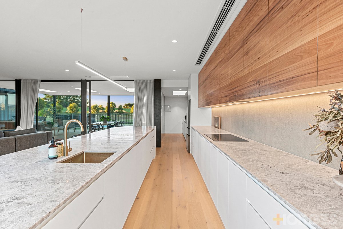 16 Stone Pine Court Connewarre - Residential for sale
