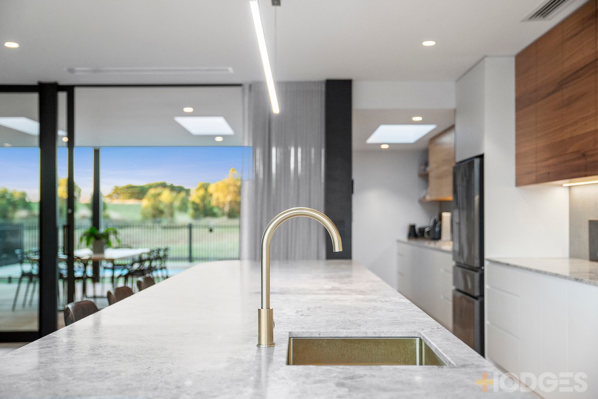 16 Stone Pine Court Connewarre - Residential for sale