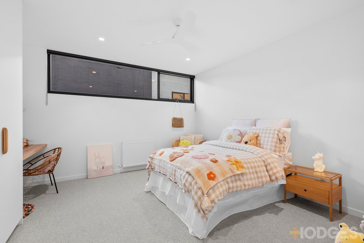 16 Stone Pine Court Connewarre - Residential for sale