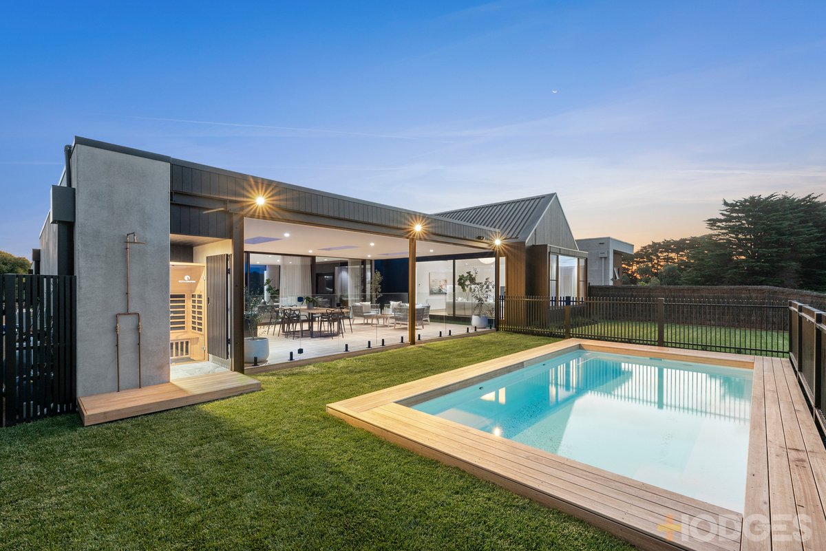 16 Stone Pine Court Connewarre - Residential for sale