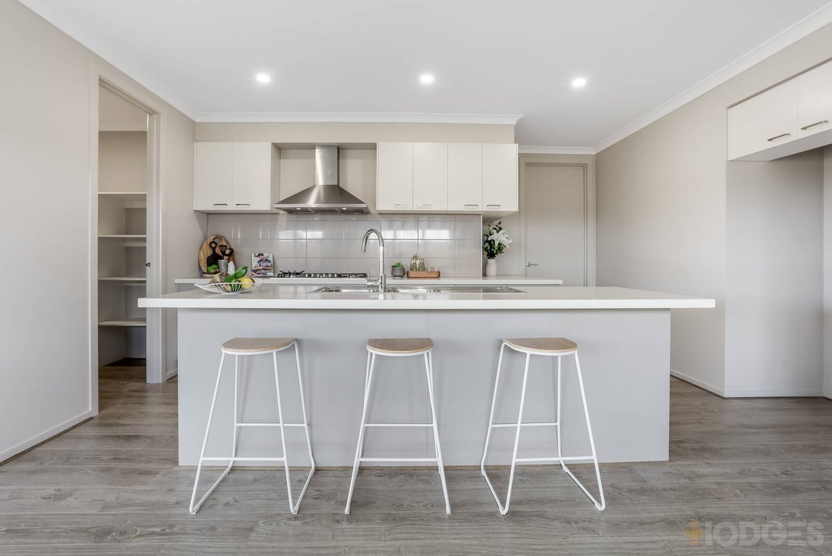 16 Tulsi Avenue Werribee - Residential for sale