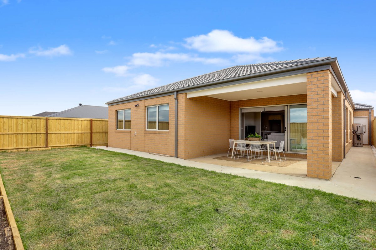 16 Tulsi Avenue Werribee - Residential for sale