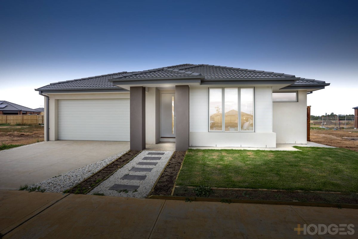 16 Tulsi Avenue Werribee - Residential for sale