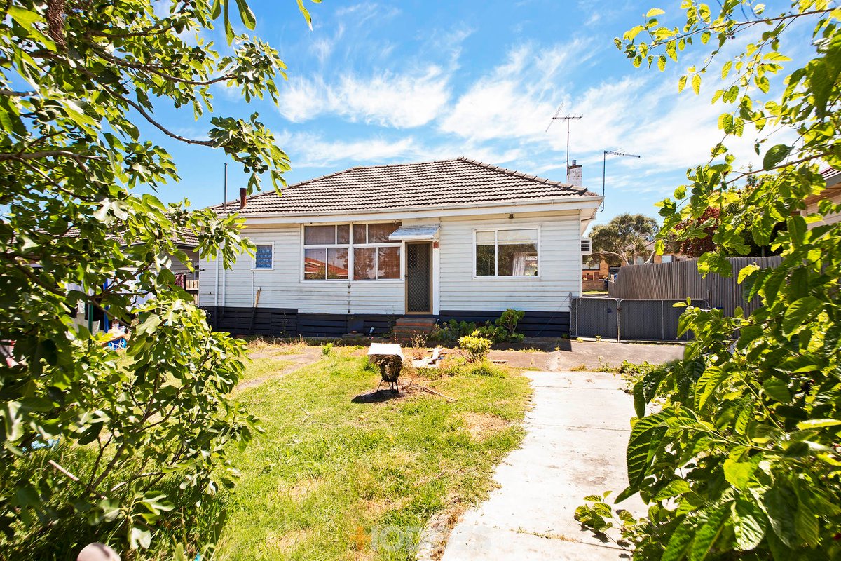 16 Wingate Street Bentleigh East - Residential for sale