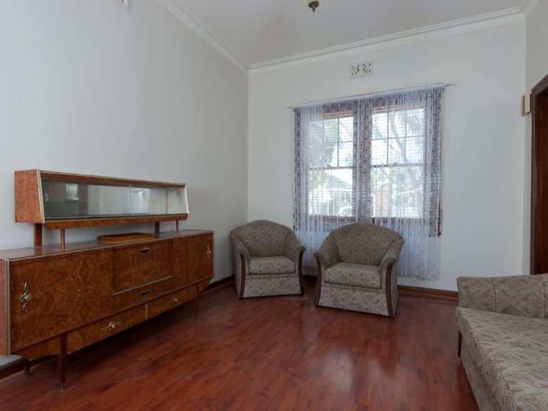 160 Chirnside Street KINGSVILLE - Residential for sale