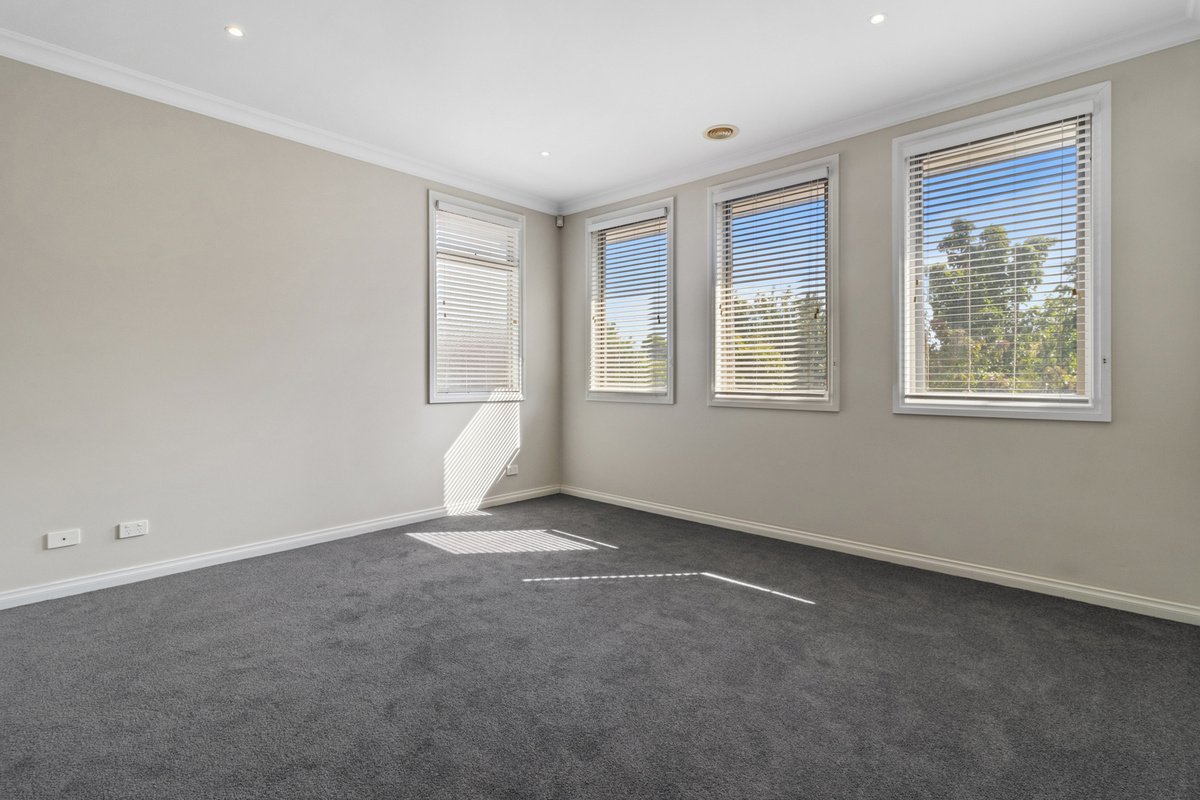 1 / 60 Mortimore Street Bentleigh - Residential for lease