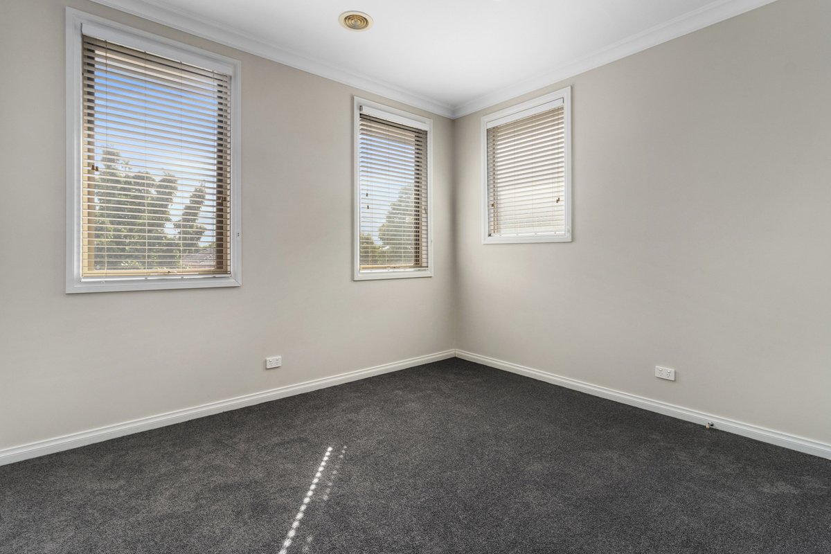 1 / 60 Mortimore Street Bentleigh - Residential for lease