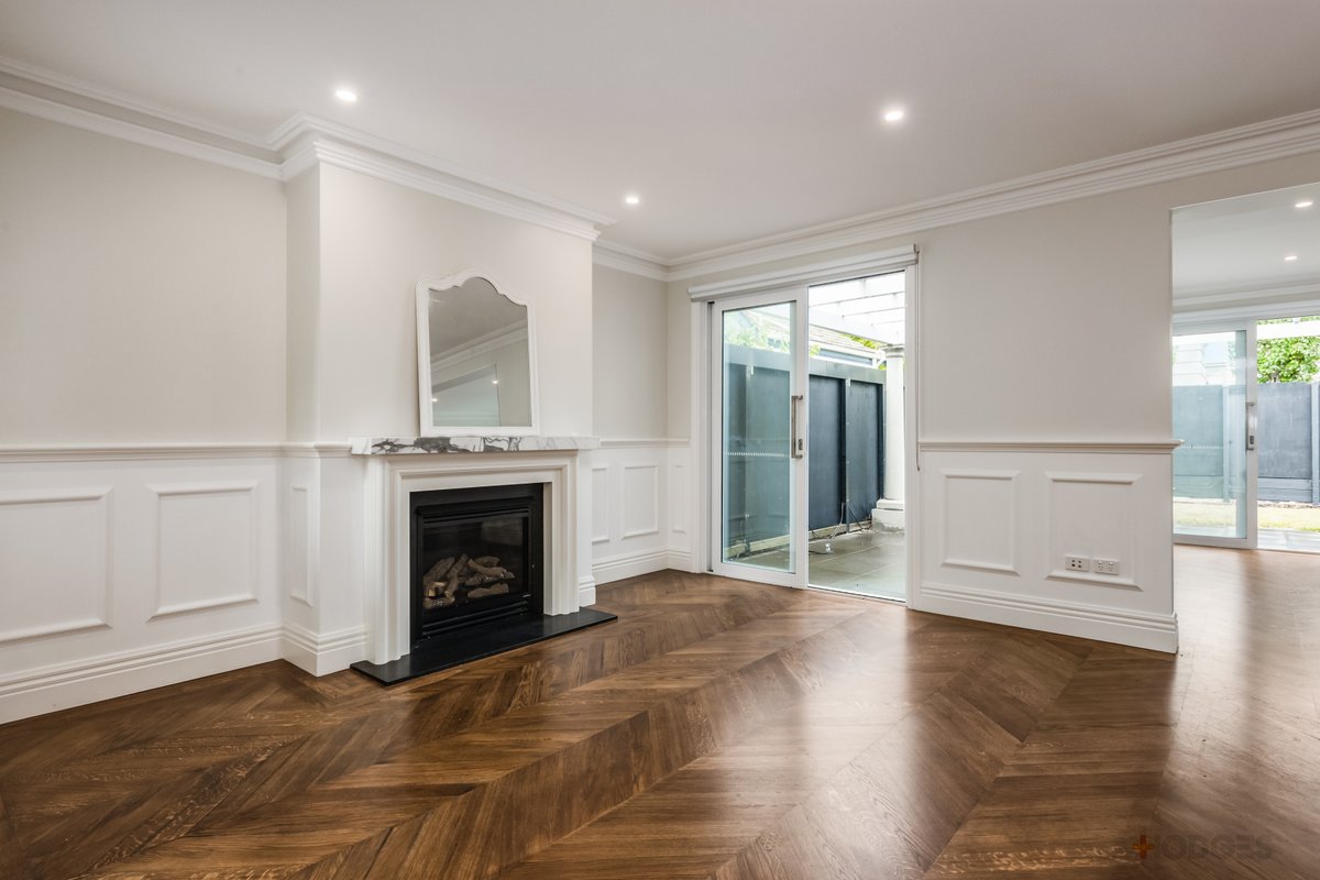 1/60 Naples Road Mentone - Residential for lease