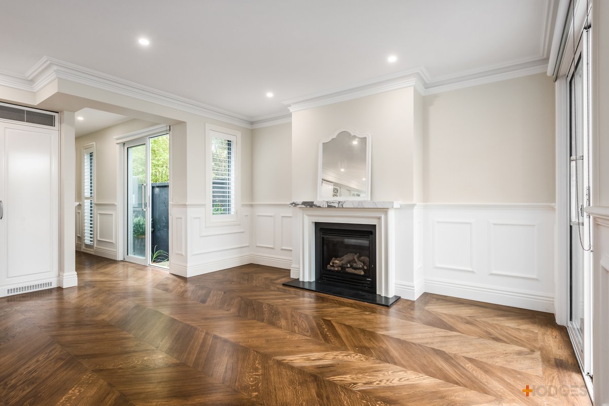 1/60 Naples Road Mentone - Residential for lease