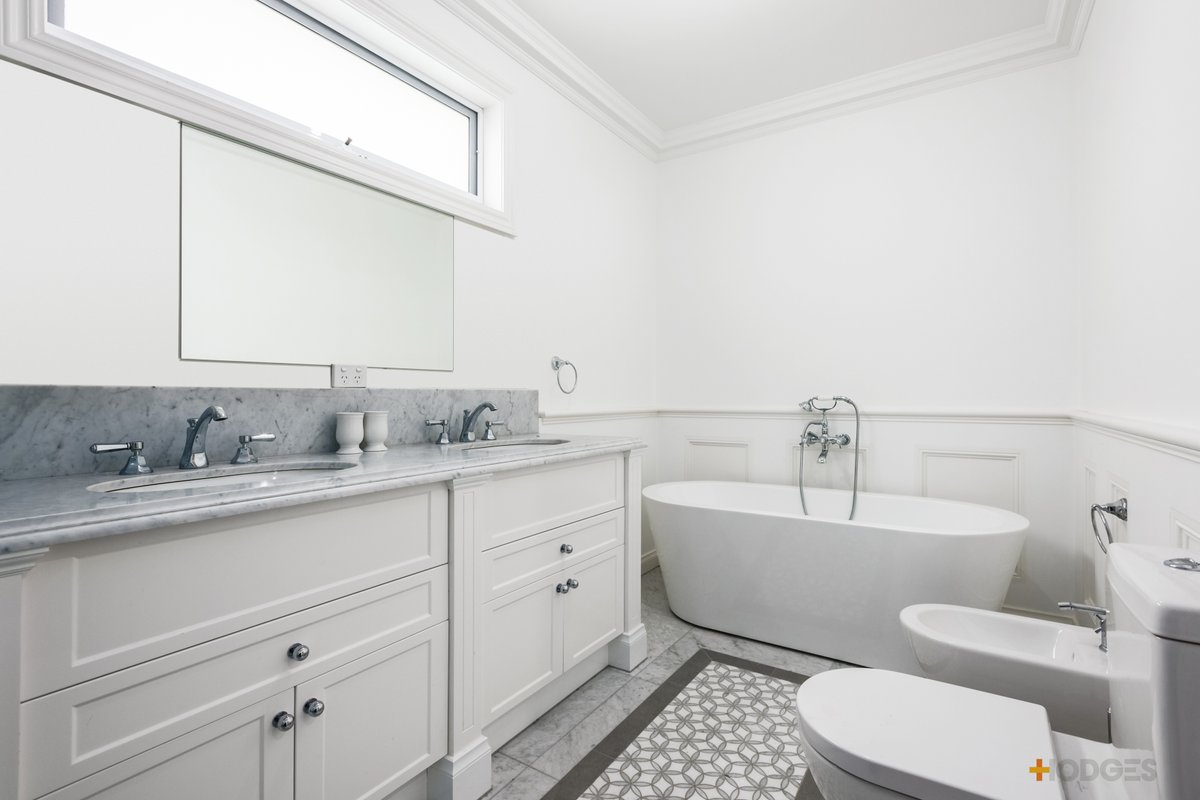 1/60 Naples Road Mentone - Residential for lease