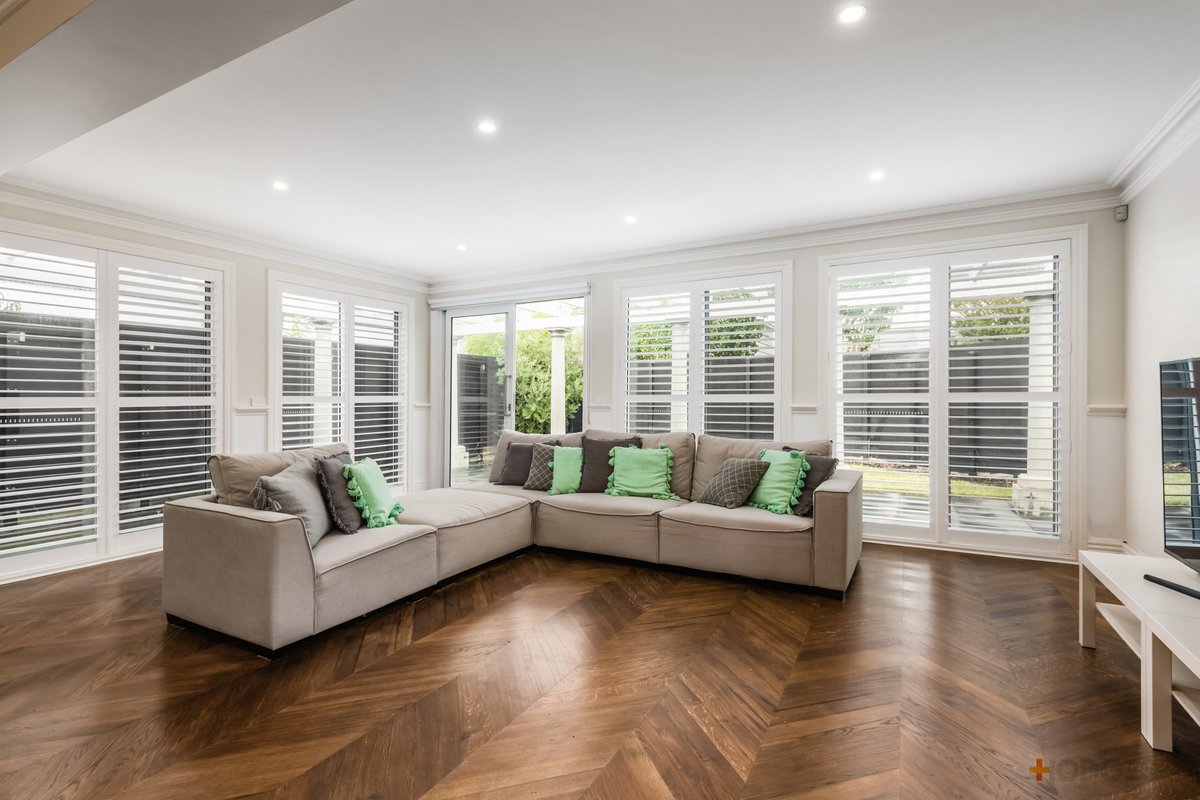 1/60 Naples Road Mentone - Residential for lease