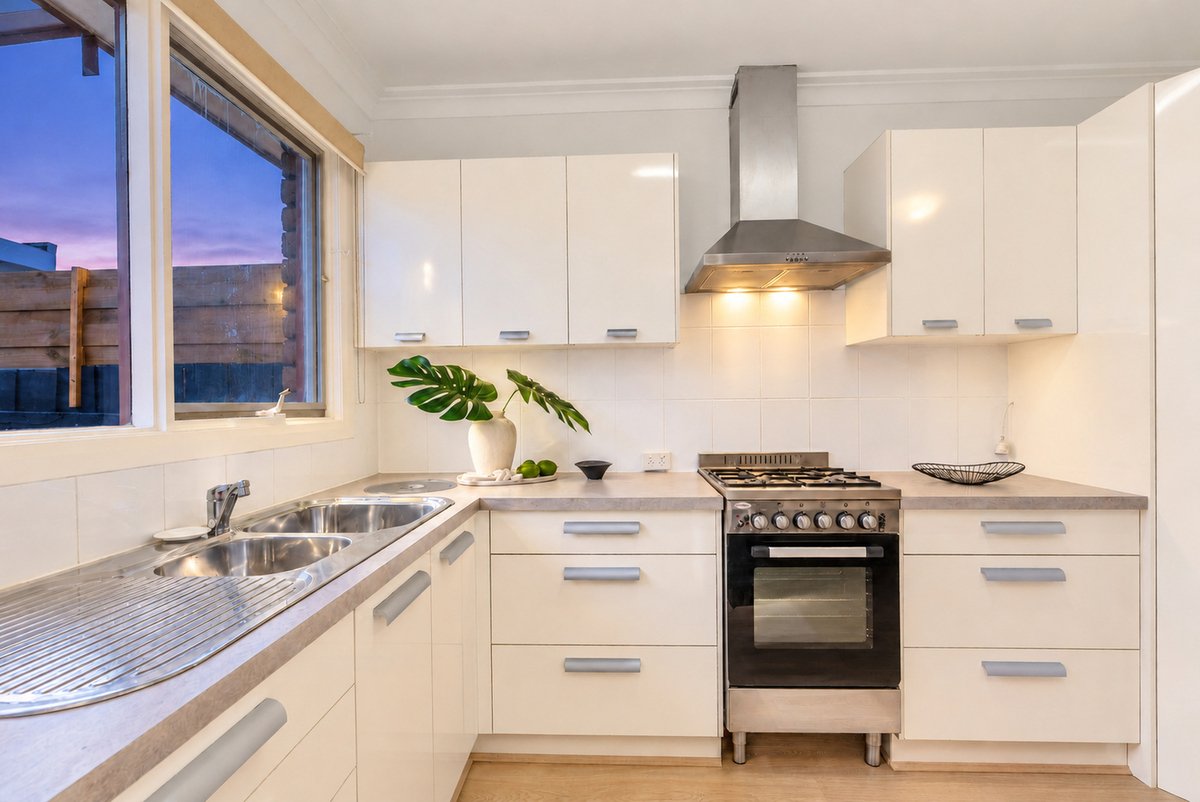 16 / 1-6 Chaprowe Court Cheltenham - Residential for sale