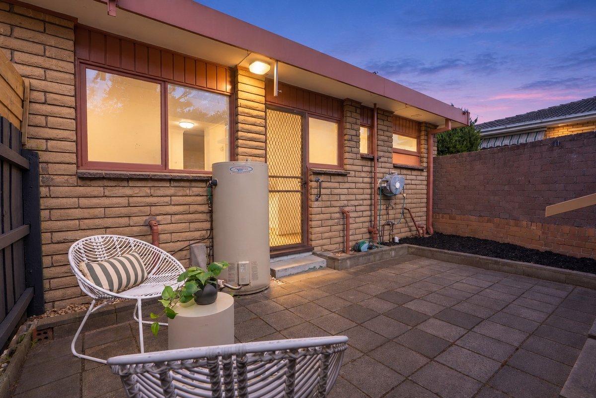 16 / 1-6 Chaprowe Court Cheltenham - Residential for sale