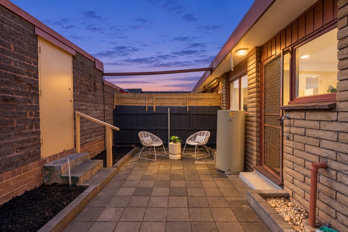 16 / 1-6 Chaprowe Court Cheltenham - Residential for sale