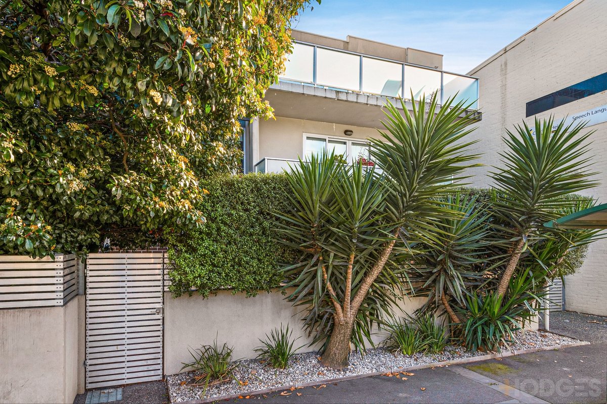 1 / 62 Hawthorn Road Caulfield North - Residential for sale