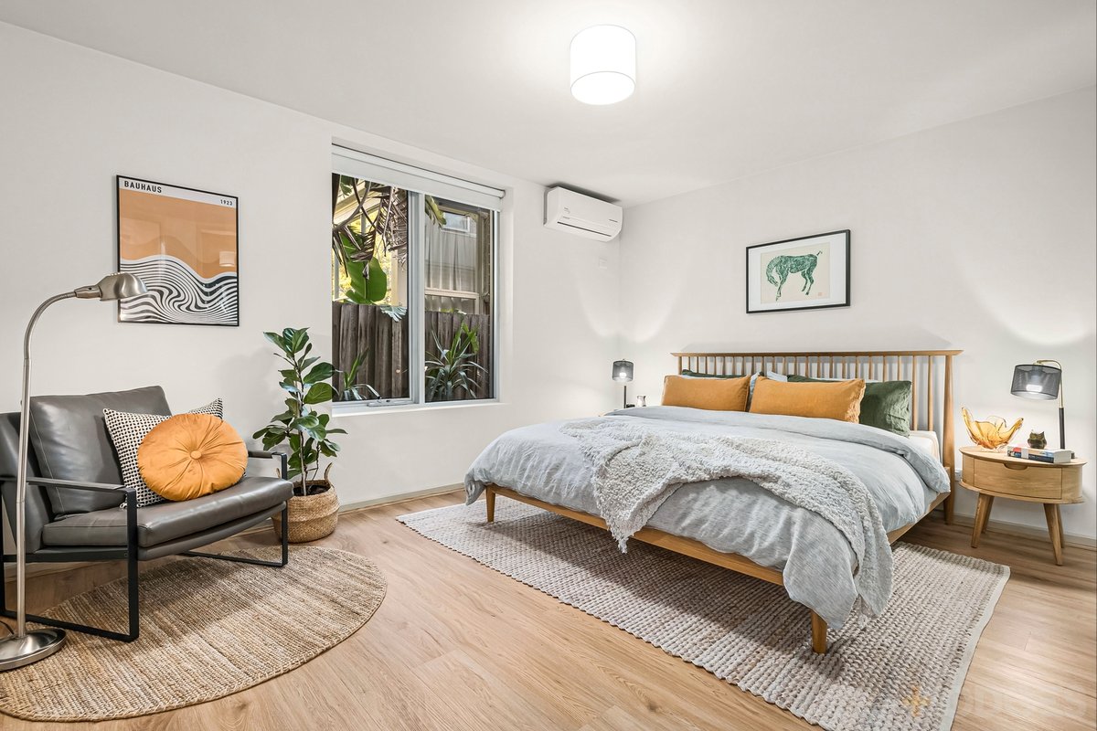 1 / 62 Hawthorn Road Caulfield North - Residential for sale