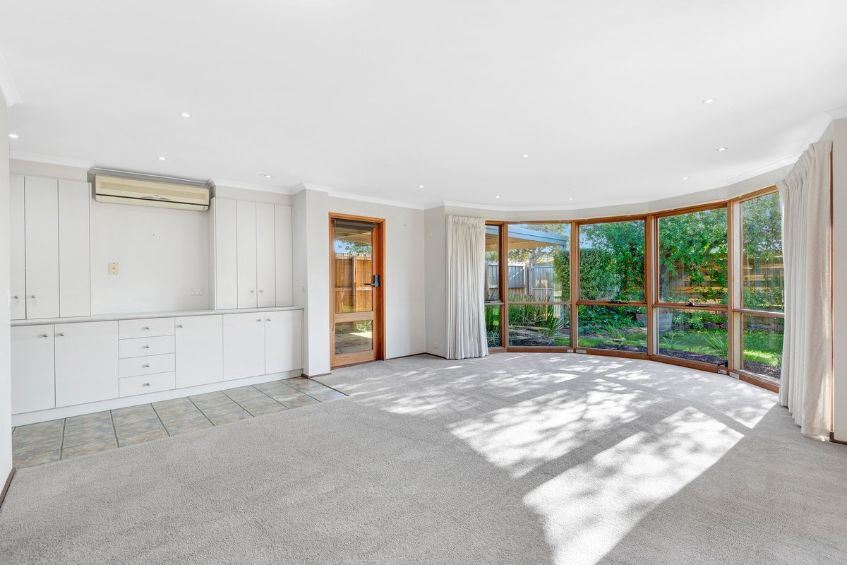 1 / 62 Powell St W  Ocean Grove - Residential for lease