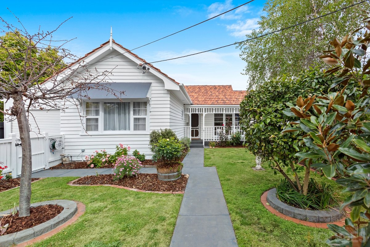 1 / 63 Warren Road Parkdale - Residential for sale