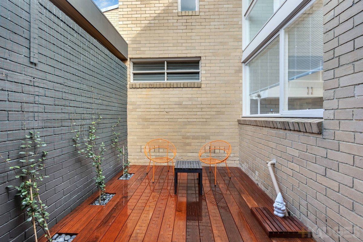 16 / 78 Beach Road Mentone - Residential for sale