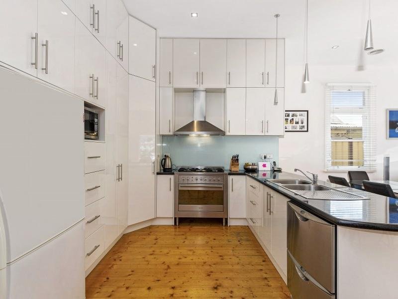 168 Geelong Road FOOTSCRAY - Residential for sale