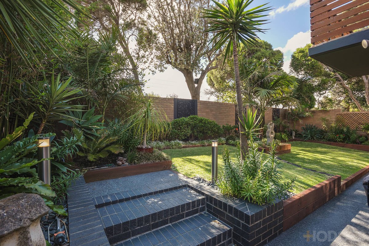 1 / 681-683 Nepean Highway Carrum - Residential for sale