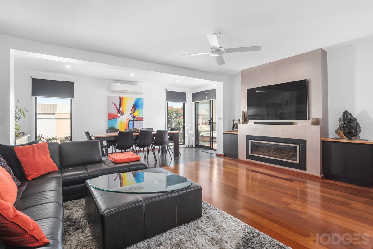 1 / 681-683 Nepean Highway Carrum - Residential for sale