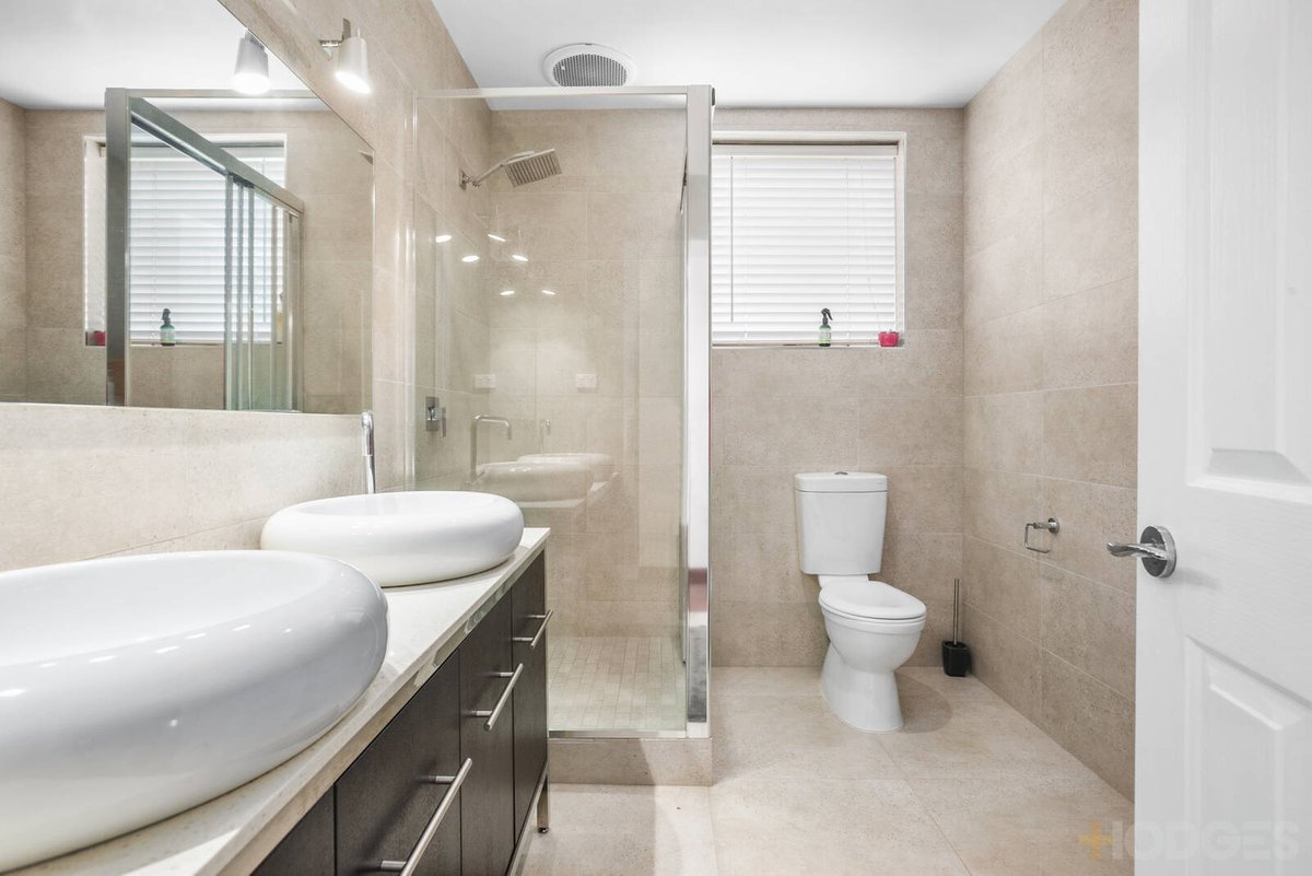 1 / 681-683 Nepean Highway Carrum - Residential for sale