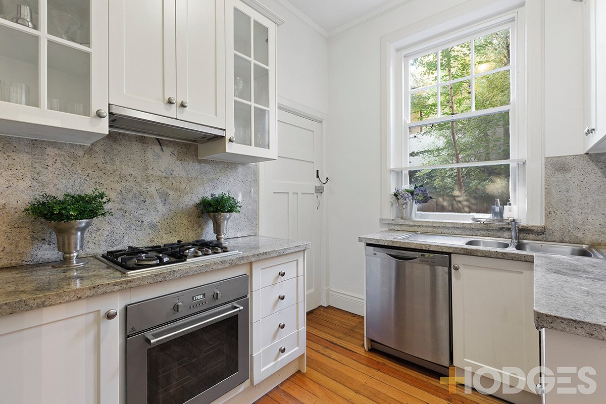 1 / 698 Orrong Road TOORAK - Residential for lease