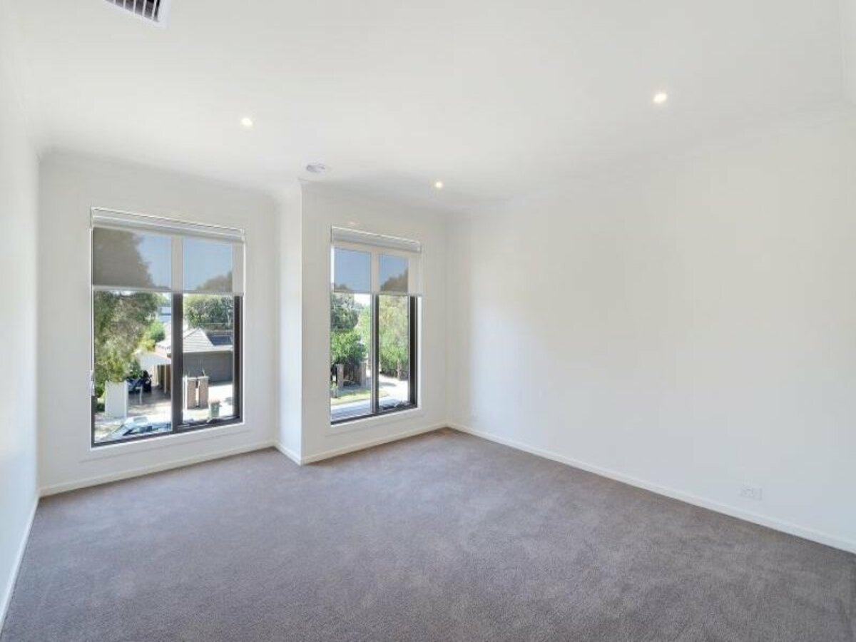 16A Faulkner Street HAMPTON - Residential for lease