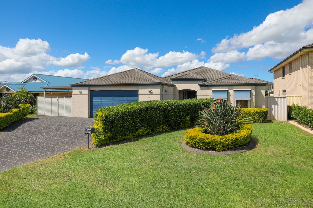 17 Acer Terrace, THORNTON NSW 2322