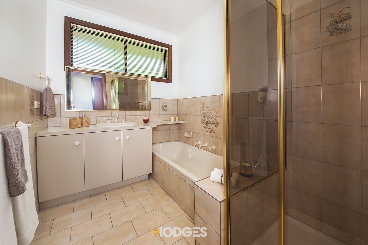 17 Benkel Avenue Cheltenham - Residential for sale